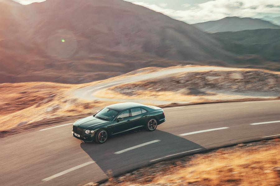  Bentley Flying Spur Blackline 2019 года  (WW) (фото 15 из 40)